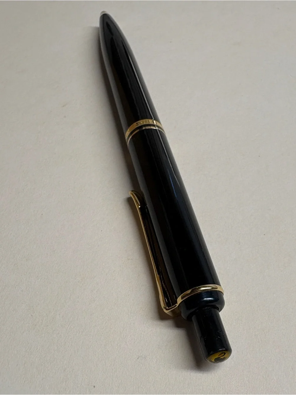 Pelikan Souverän K600 Black Ballpoint Pen Gold Plated Trim